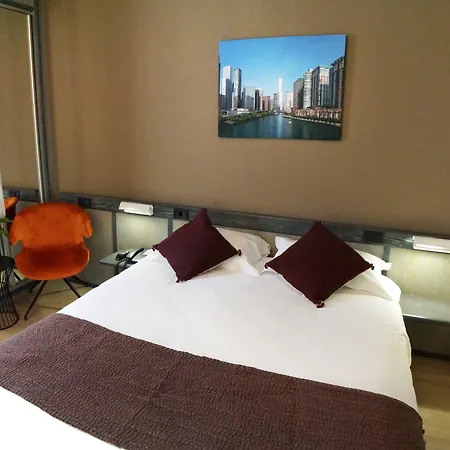 Gratte-ciel Ariana Hotel 3*