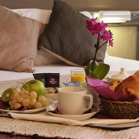 Gratte-ciel Ariana Hotel 3*