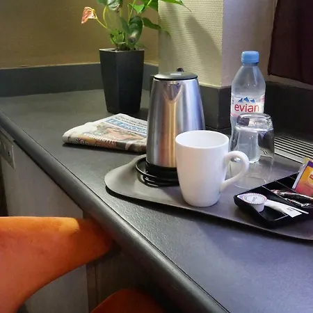 Hotel Gratte-ciel Ariana Villeurbanne